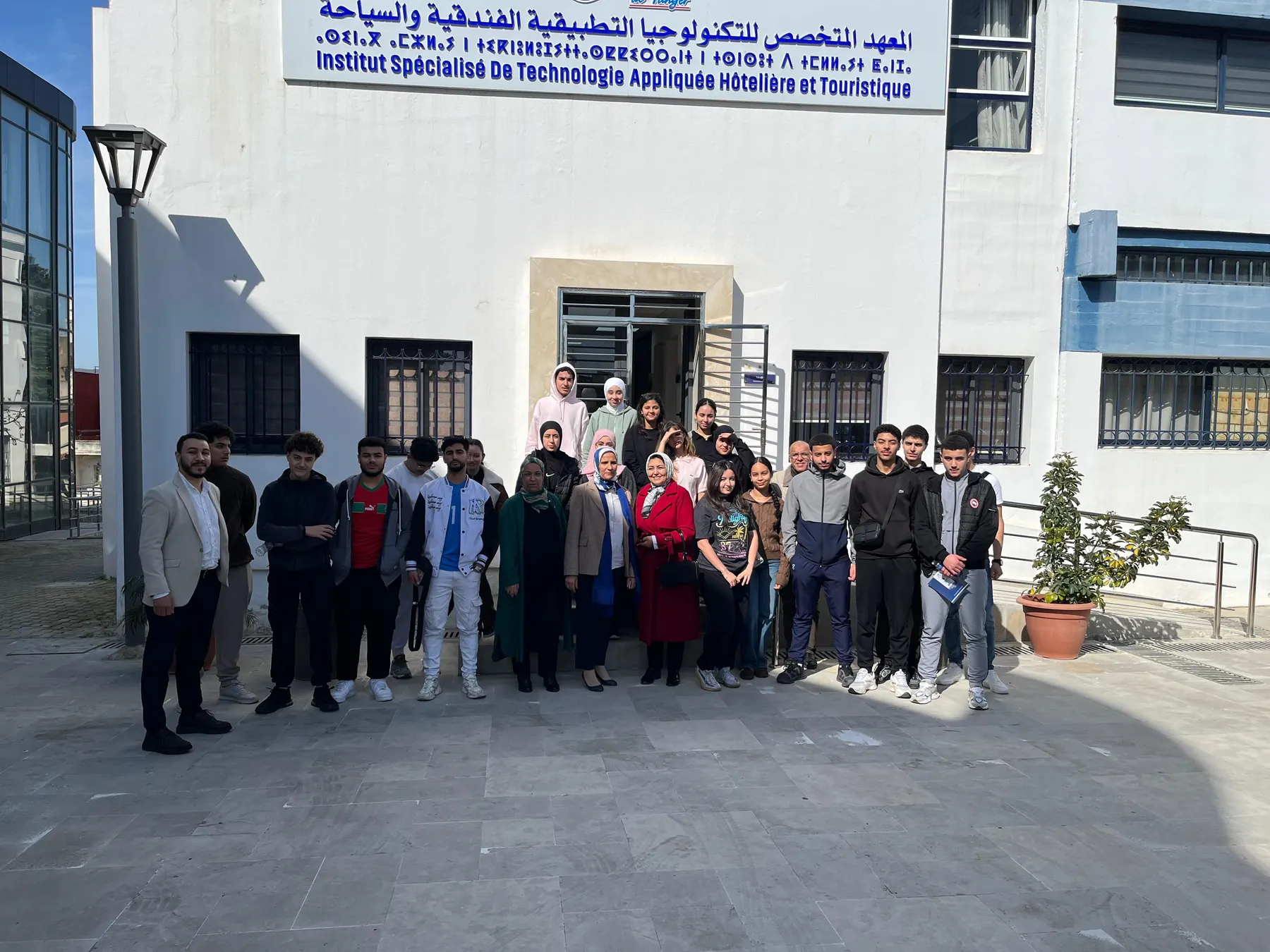 Vie au collège au Groupe Scolaire Les Lumières à Tanger - photo 11